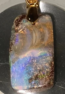 AUSTRALIAN BOULDER OPAL PENDANT Free Leather Necklace - Picture 1 of 1