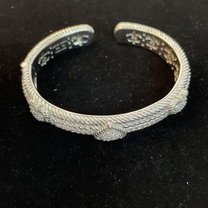 JUDITH RIPKA STERLING SILVER DIAMONIQUE HEART HINGED 7.25" CUFF BRACELET - Picture 1 of 8