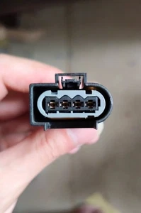 BREMSSATTEL HANDBREMSSTECKER 4-POLIG FÜR CITROEN PEUGEOT - Bild 1 von 1