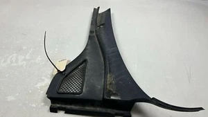 2012-2020 Volkswagen Passat Left Water Deflector 561819403A - Picture 1 of 10