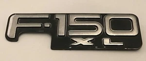 1997-2004 Ford Truck F150 XL Front Fender Emblem Logo Badge Blue Oval FOMOCO OEM - Picture 1 of 3