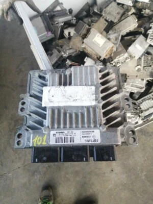 CENTRALINA MOTORE ECU RENAULT MEGANE SCENIC 1.5 - S122326110A 8200659536 - Immagine 1 di 3