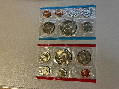 1973 US Mint Set (OGP) 13 Coins Cover