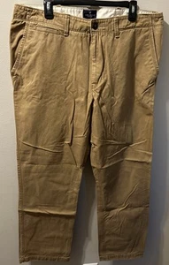 Mens American Eagle Khaki Relaxed Straight Pants 38x32 - Picture 1 of 5