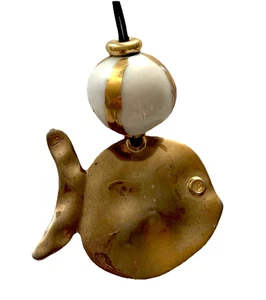 Vintage Modernist Abstract Golden Fish Pendant Necklace Made in France R3-J2 - Picture 1 of 5