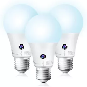 5000K Daylight LED Light Bulb 10.5 Watt Equivalent 1200LM, Automatic Dusk 3pack - Picture 1 of 1