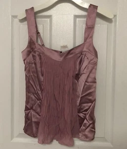 118 $ MARCIANO GUESS MILANA PLISSIERTES SEIDENTOP MATTIERT FLIEDER GRÖSSE M   - Bild 1 von 2