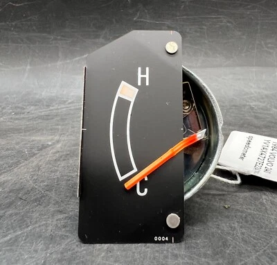 Cuadro de instrumentos Volvo 240 1981-1985 OEM 110786 Foto 1 de 4