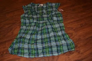 D9- NWT Red Camel Plaid Top Size S - Picture 1 of 2