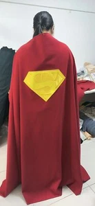 Superman Cosplay Capa Superhéroe Disfraz Hecho a medida Accesorios Accesorios Añadir Logotipo S - Imagen 1 de 8