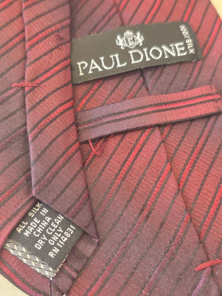 Paul Dione Y2K Bold Burgundy Angled Stripe Tie 4x61 Formal Suit Tie Foto 1 de 4