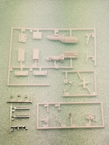 Revell 49 Mercury Chopped Coupe V8 CADILLAC MOTORE TRI-CARB da 1:25 model kit - Foto 1 di 5