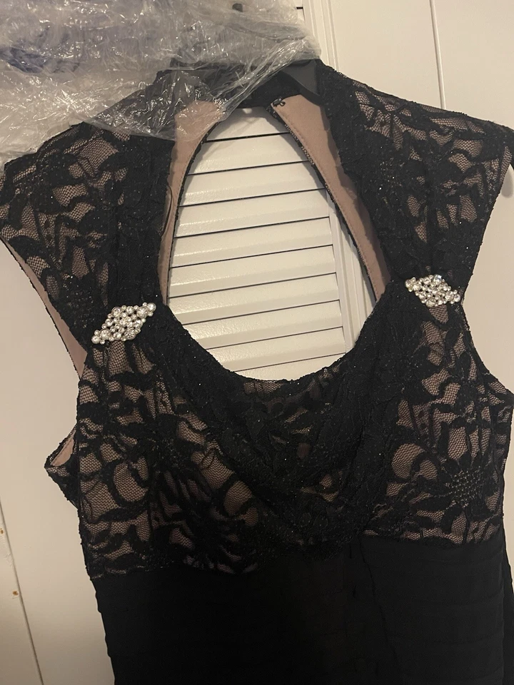 Fancy 连衣裙,尺寸 16W — 第 1/4 张图片