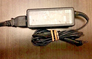 Lot of 10 Original Asus 40W AC Adapter Charger 19V 2.1A ADP-40KD. Sm. Barrel Tip - Picture 1 of 2