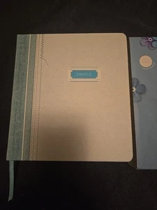 Thrive : A Journaling Devotional Bible for Women by Sheri Rose Shepherd... - Imagen 1 de 8