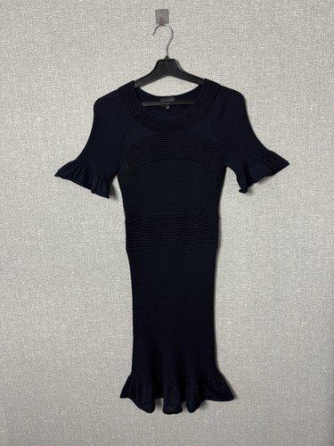 Abito body in maglia di lana navy Fendi maniche e orlo con volant taglia IT40 Made in Italy