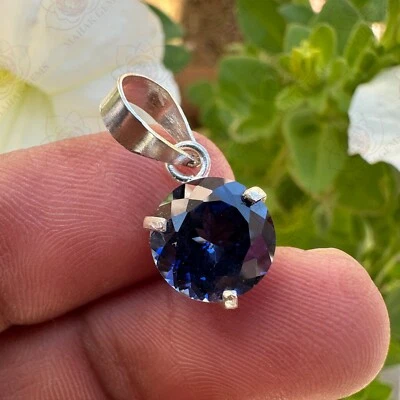 Colgante de piedras preciosas sueltas de zafiro azul natural de 8,50 quilates certificado plata maciza 925 Foto 1 de 4
