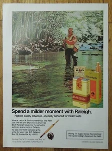 Cupones de cigarrillos Raleigh 1972 para anuncio gratuito de revista Shakespeare Rod & Reel - Imagen 1 de 1