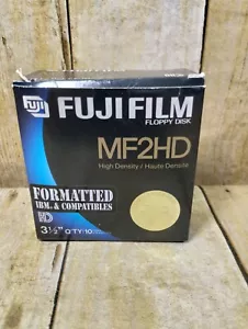 15 floppy disk vintage Fuji Film 3 1/2" - MF2HD mai usati - Foto 1 di 5