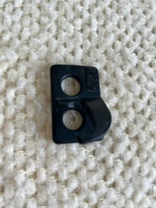 The Game Tracker Plastic Flipper Rest - Picture 1 of 3