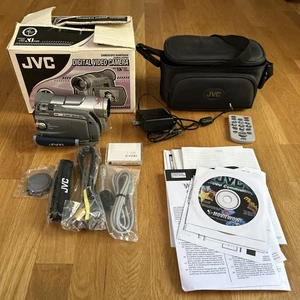*READ* JVC GR-D70U Camcorder Digital Video Camera Mini DV Player+ Acc. For Parts - Picture 1 of 9