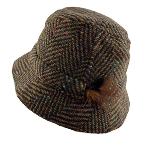 Sombrero de lana irlandés Jonathan Richard Tweed Irlanda M pluma marrón mediana - Imagen 1 de 10