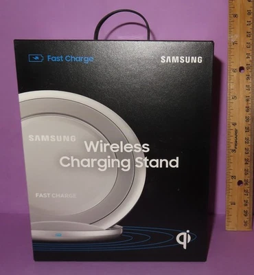 Samsung EPNG930 Wireless Charger Stand Fast Charge 2017 Sealed New - Image 1 of 4