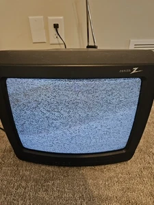 Vintage 13” Zenith Color Television Model C13A02D Retro TV Black WORKS No Remote - Picture 1 of 4