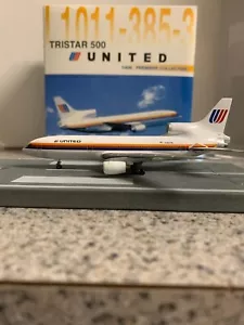 DW 1:400 scale diecast model United Airlines L1011 Commercial airliner N501PA - Picture 1 of 12
