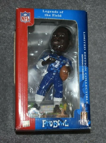 ATLANTA FALCONS MICHAEL VICK #7 NFL  2003 PRO BOWL BOBBLEHEAD 18/5000 Cover