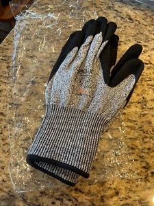 Mens XLarge Black Saf-Tec Cut Resistant Safety Gloves CRBN3 NEW - Picture 1 of 1