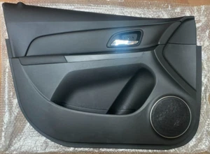 Genuine Holden Cruze Wagon Left Hand Rear Door Trim MY15-MY16 95184580 - Picture 1 of 3
