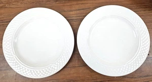 2 Homer Laughlin China Gothic Embossed 8" White Salad Plates EXCELLENT CONDITION - Picture 1 of 4