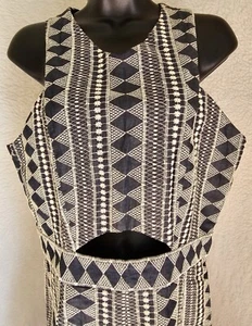 Romeo &Juliet Couture Womens Jumpsuit Romper Size M Medium Blue White Striped - Picture 1 of 24