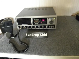 Uniden Washington CB Radio Base Station 40 Channel with SSB and Microphone L@@K - Zdjęcie 1 z 11
