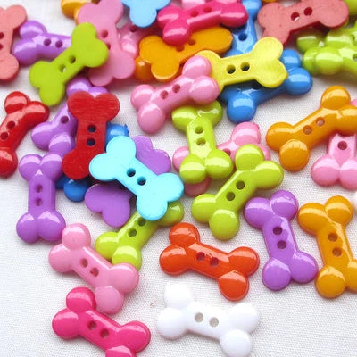 100PCS Dog Bone Toy Resin Buttons 2 Holes Sewing Scrapbooking Craft 18mm