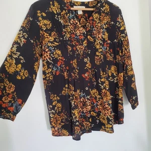 Fall Floral On Black Button Up Pintuck Blouse 3/4 Sleeve Viscose Casual Office - Picture 1 of 11