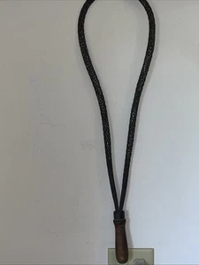 Antique Early 27.5” Primitive Twisted/Braided Wire Rug Beater w/Wooden Handle - Picture 1 of 3