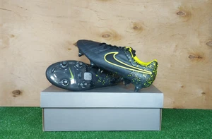 Nike Tiempo Legend V SG 631614-007 Elit Schwarz Schuhe Stollen Herren... - Bild 1 von 12
