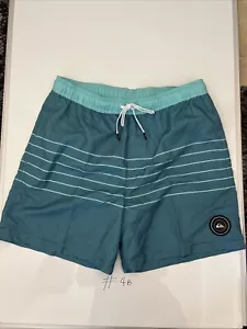 Quicksilver Valley shorts size medium blue * - Picture 1 of 9