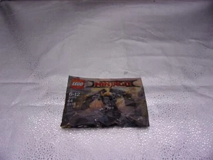 Nuevo LEGO La Película Ninjago 30379 Quake Mech Polybag 64 piezas - Imagen 1 de 1
