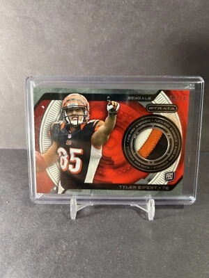 2013 Topps Strata Football Relic Tyler Eifert Rookie RC Jersey Patch /10 - Image 1 of 2