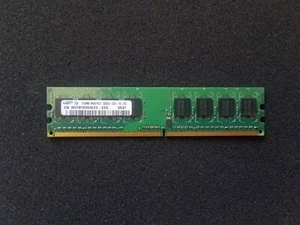Samsung 512MB, DDR2 ,240 PIN , PC2-3200 ( Model: M378T6553CZ3-CCC) - Picture 1 of 3