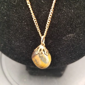 Vintage Dainty Gold Tone Pendant Necklace 16" Tiger's Eye w/ Purple & Green Alt - Picture 1 of 8