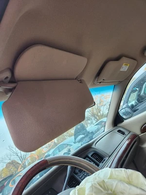 Parasol bronceado izquierdo y derecho 03-04-05 Ford Crown Victoria Mercury Grand Marquis Foto 1 de 4