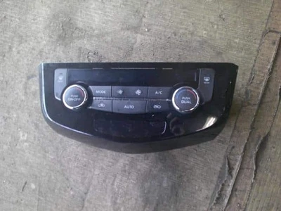Panel de control de aire acondicionado Nissan X-Trail 2014 DBA-T32 275004BA1A [usado] [PA107153395] Foto 1 de 2