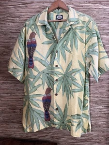 Tommy Bahama 100% Silk Tropical Hawaiian Shirt Men’s Medium, Frams and birds VGC - Picture 1 of 4