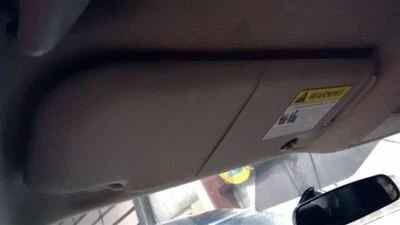 Parasol izquierdo conductor con iluminación gris se adapta a 14-18 MAZDA 3 92287 Foto 1 de 4