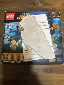 LEGO DC Comics Super Heroes: Battle of Atlantis (76085) ***SEALED DAMAGED BOX***