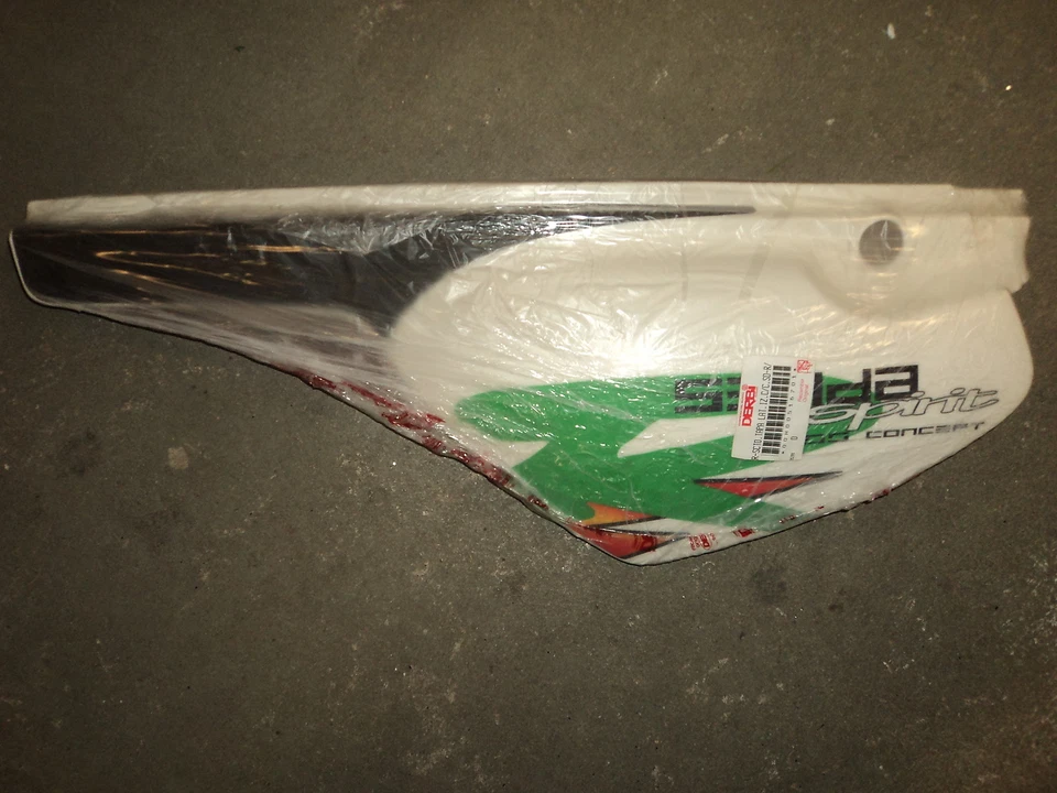 Derbi Senda Side Panel Left Original 00H00516701 - Image 1 of 1